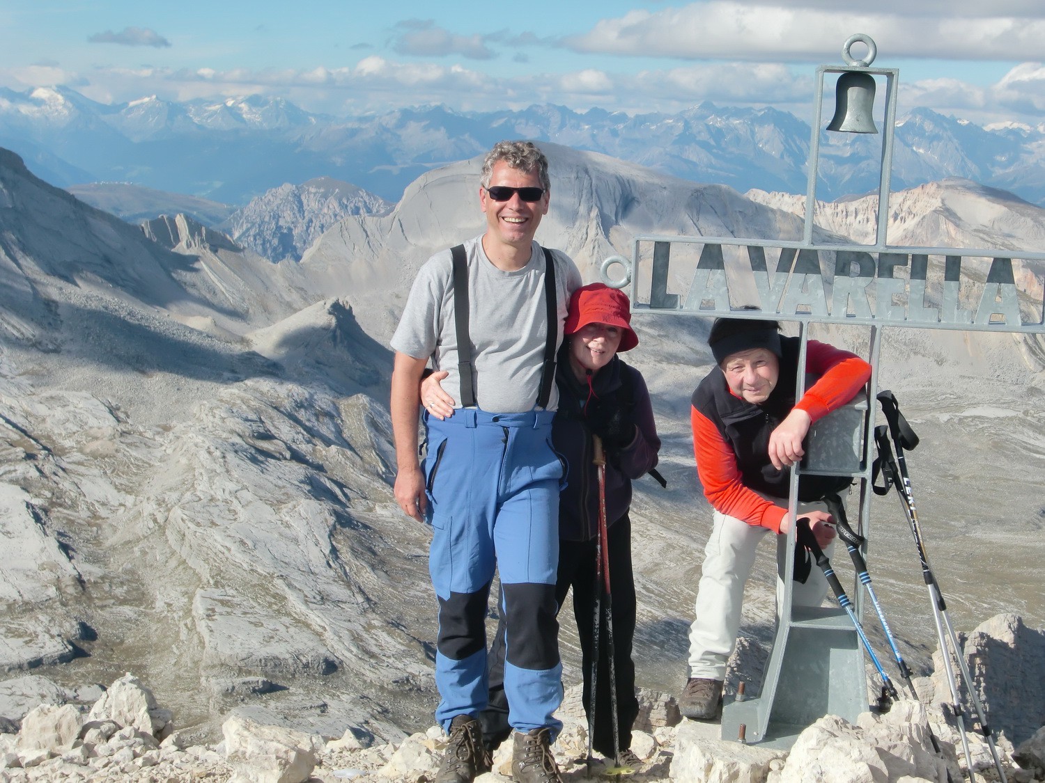 On top of Piz La Varella, the second highset point in the Fanes group (3043 meters)